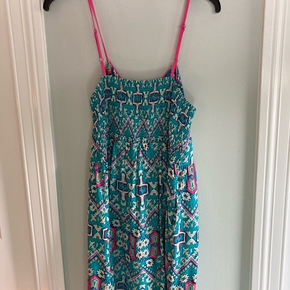 Tiered Woven Color Summer Dress - Picture 2 of 4